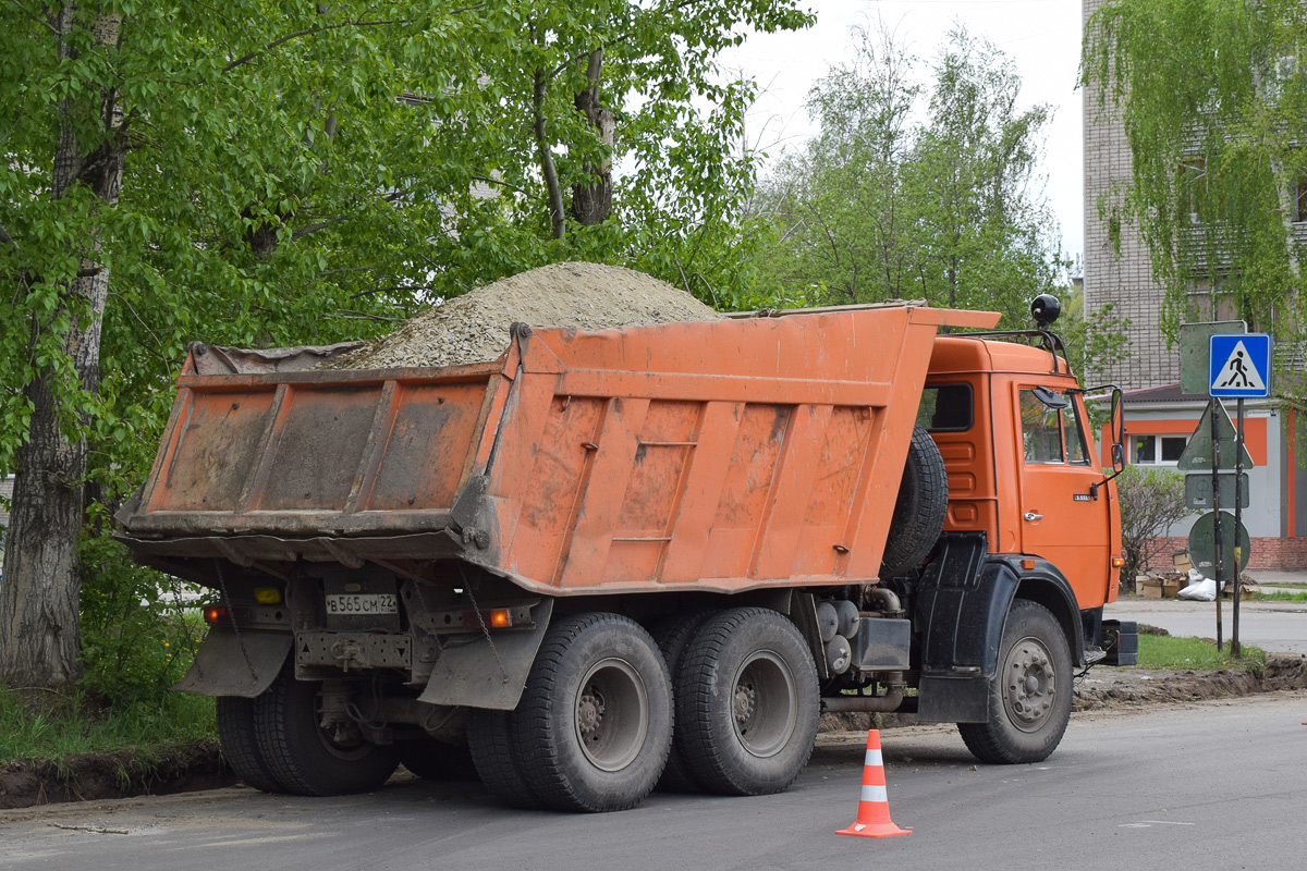 Алтайский край, № В 565 СМ 22 — КамАЗ-65115 (общая модель)