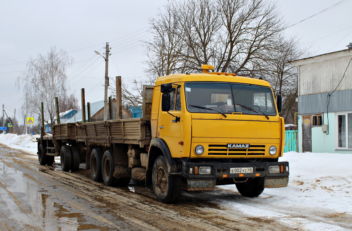 Калужская область, № Е 002 УС 40 — КамАЗ-53212