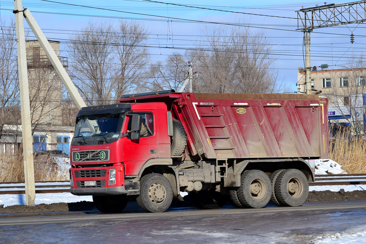 Волгоградская область, № В 505 ТТ 134 — Volvo ('2002) FM12.400