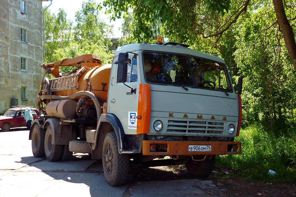 Архангельская область, № В 906 ОМ 29 — КамАЗ-53213