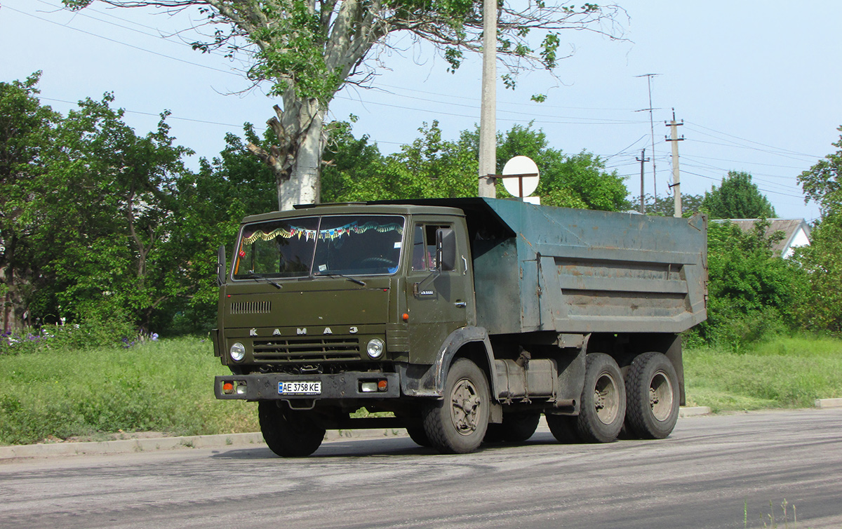 Днепропетровская область, № АЕ 3758 КЕ — КамАЗ-55111 [551110]