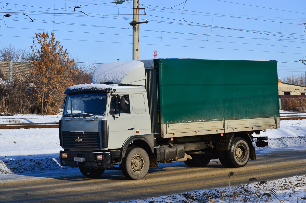 Пензенская область, № Е 969 МУ 58 — МАЗ-5336 (общая модель)