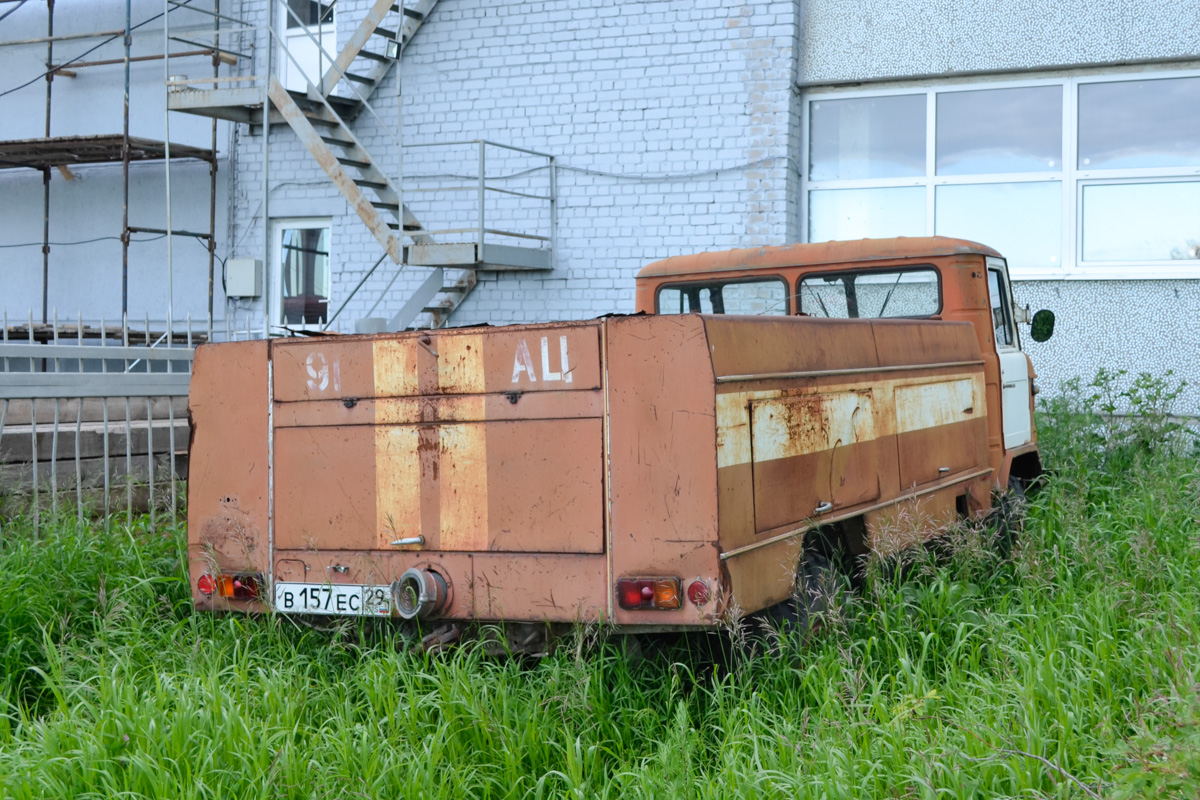 Архангельская область, № В 157 ЕС 29 — ГАЗ-66-11