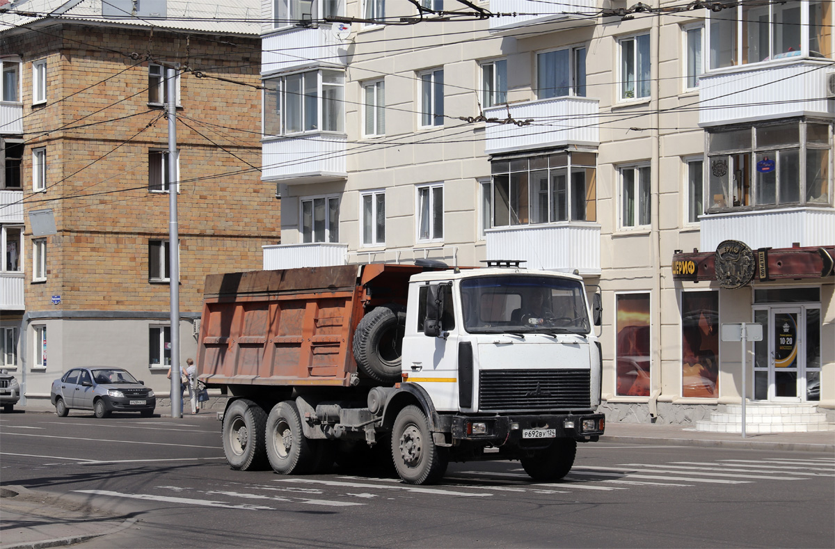 Красноярский край, № Р 692 ВУ 124 — МАЗ-5516A5