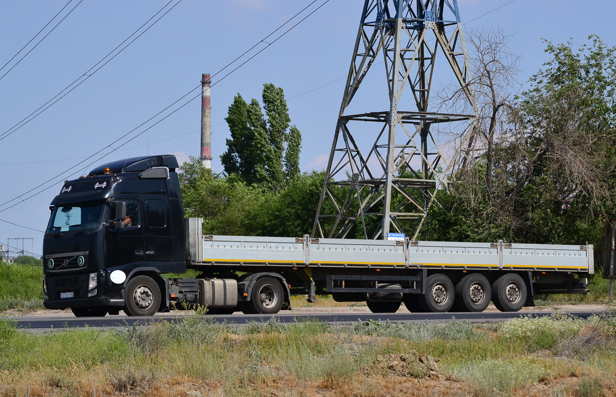 Ростовская область, № С 571 ХА 161 — Volvo ('2008) FH.400