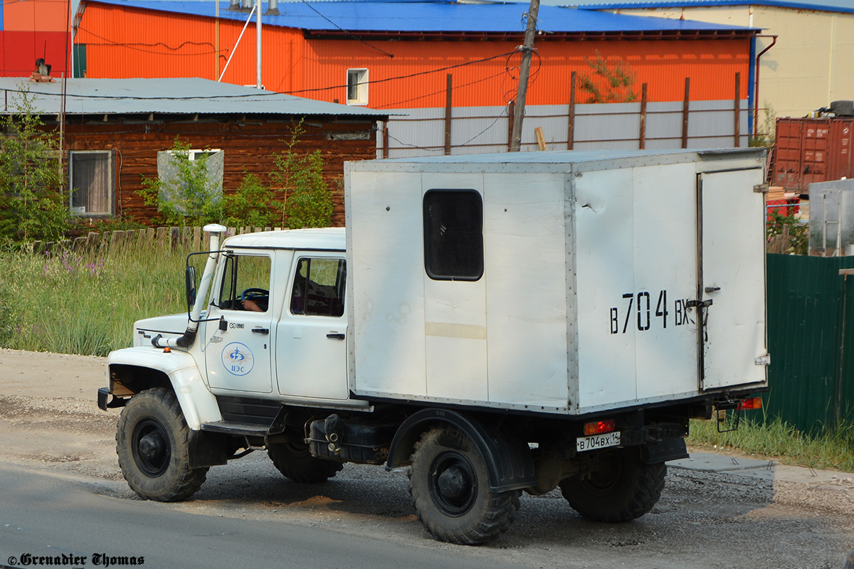 Саха (Якутия), № В 704 ВХ 14 — ГАЗ-33081 «Садко»