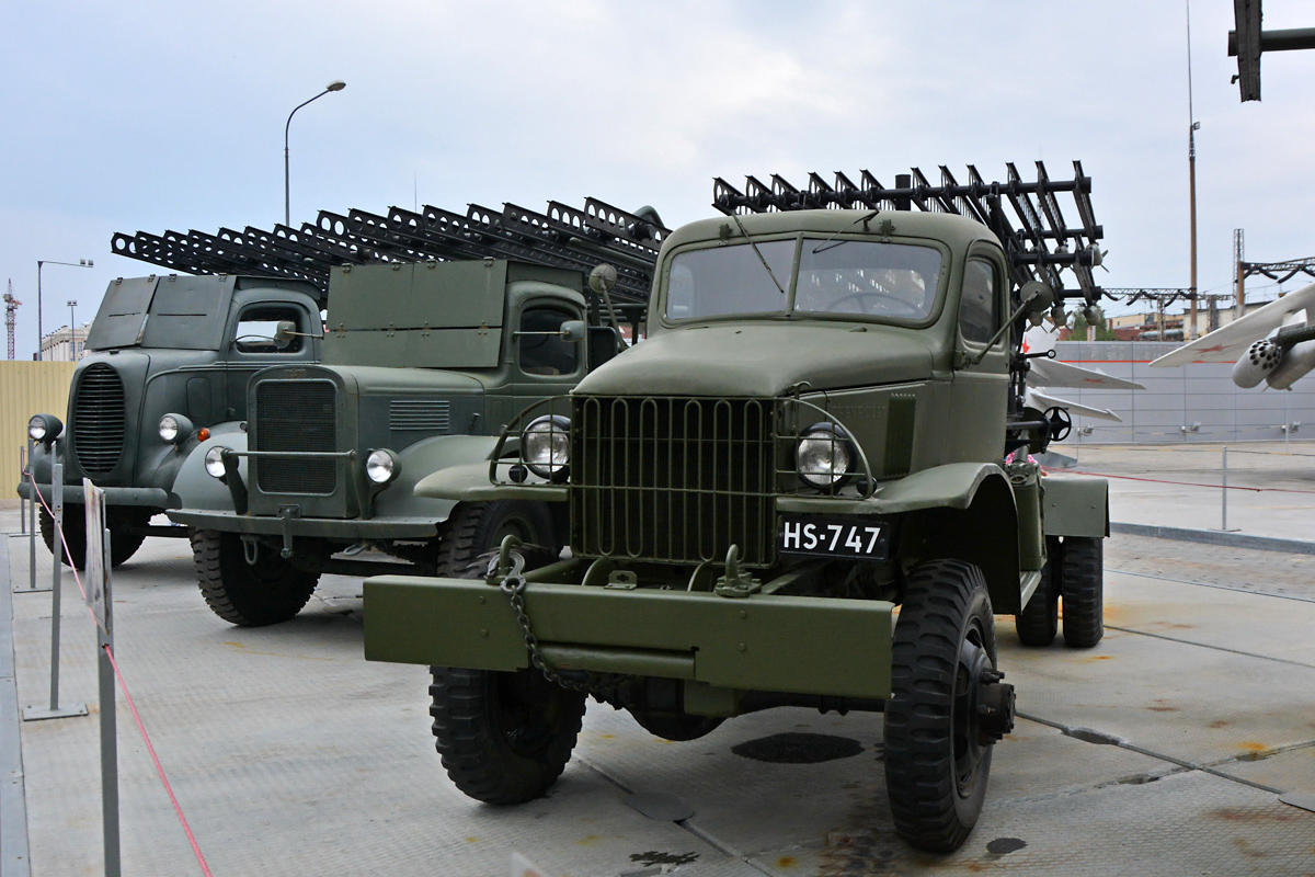 Свердловская область, № HS-747 — Chevrolet (общая модель)