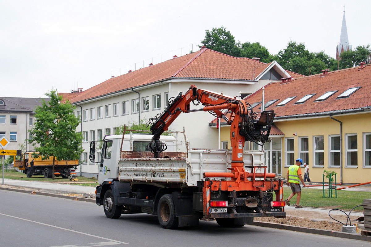 Литва, № LBM 327 — MAN L2000 (общая модель)