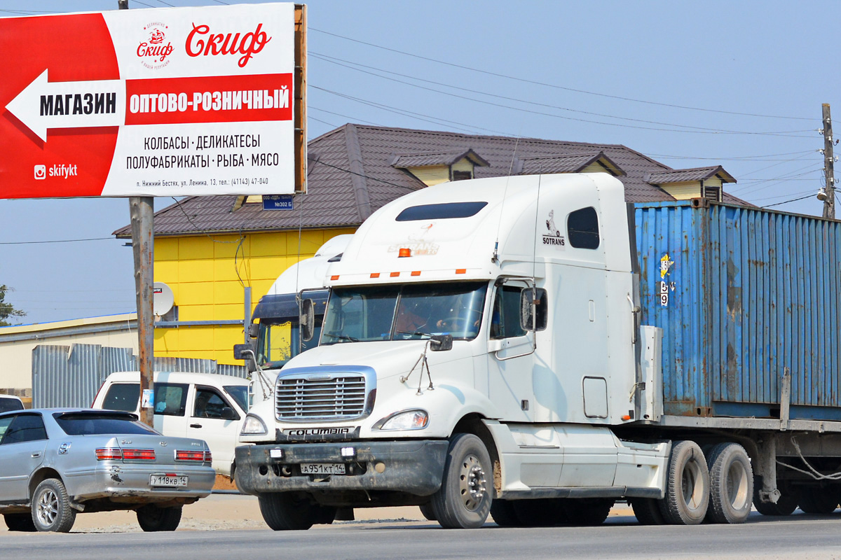 Саха (Якутия), № А 951 КТ 14 — Freightliner Columbia