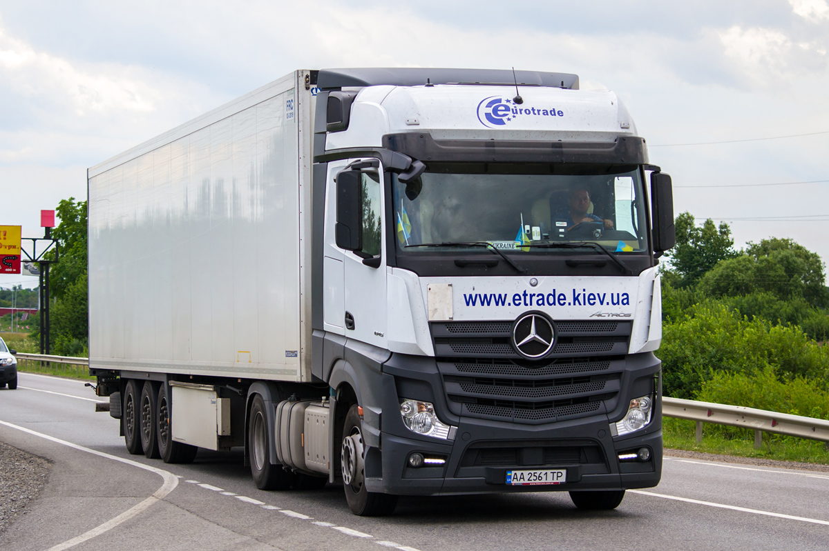 Киев, № АА 2561 ТР — Mercedes-Benz Actros ('2011) 1845