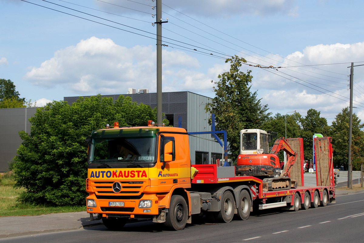 Литва, № KFO 101 — Mercedes-Benz Actros ('2003) 2648