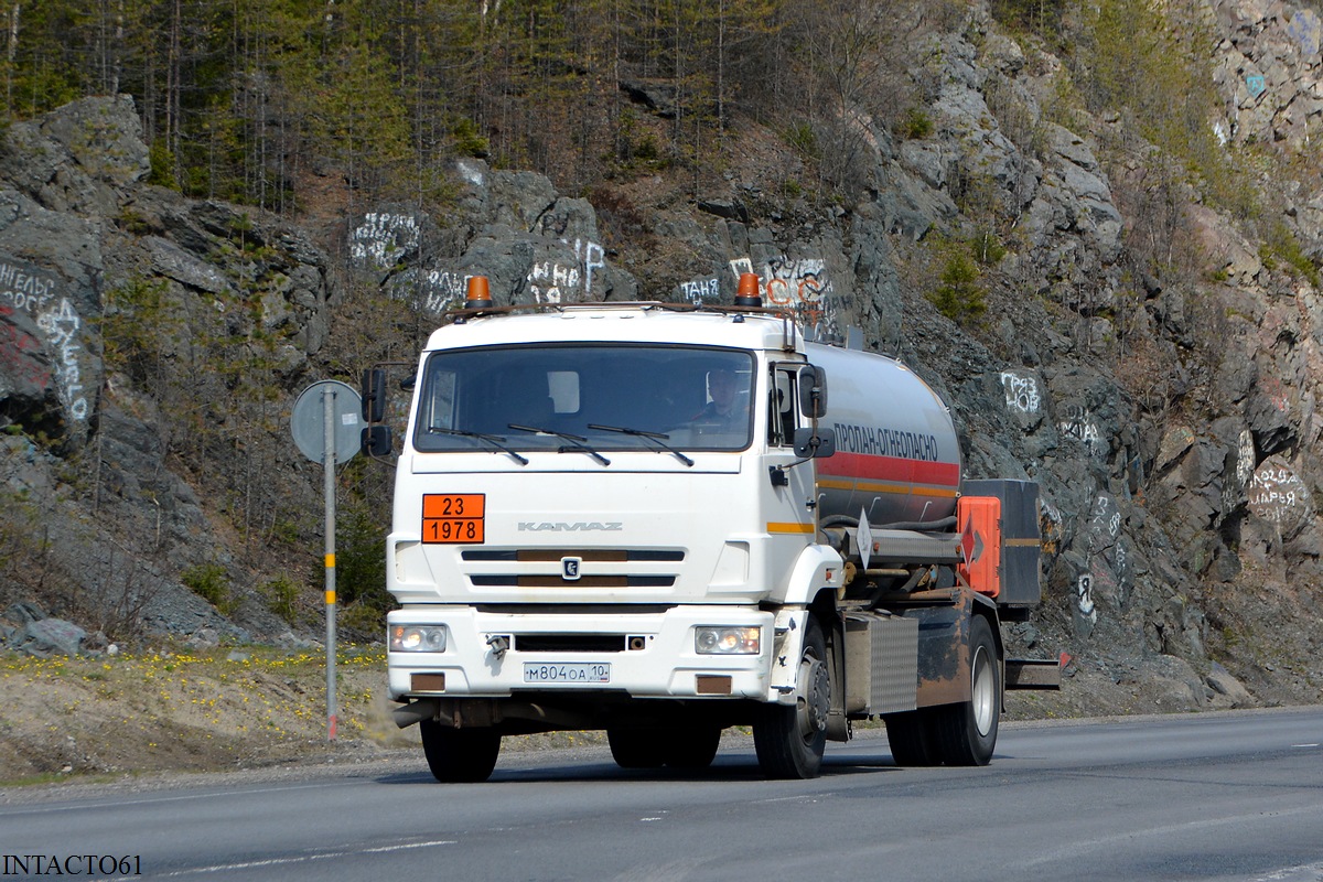 Карелия, № М 804 ОА 10 — КамАЗ-43253-R4