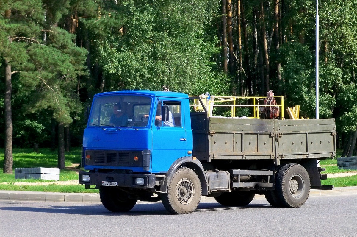 Могилёвская область, № АА 7076-6 — МАЗ-5337 (общая модель)