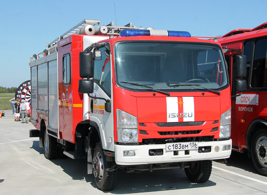 Воронежская область, № С 183 ВМ 136 — Isuzu NРS75 [Z7X]