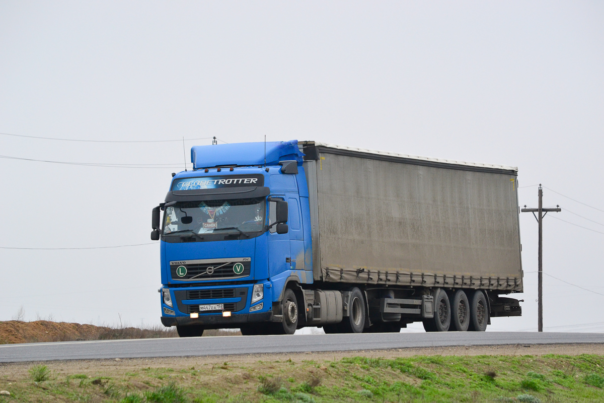 Нижегородская область, № М 447 ЕА 152 — Volvo ('2008) FH.460