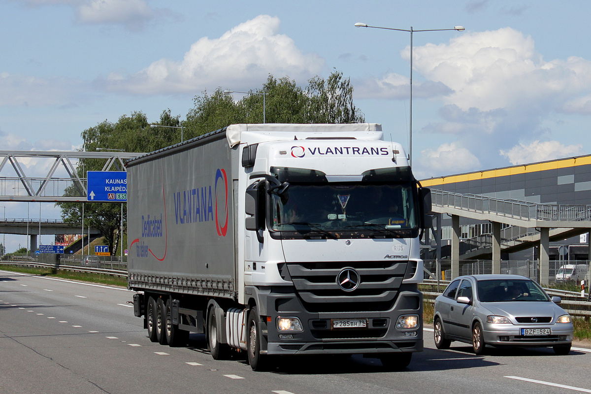 Калининградская область, № Р 285 ВН 39 — Mercedes-Benz Actros ('2009) 1844