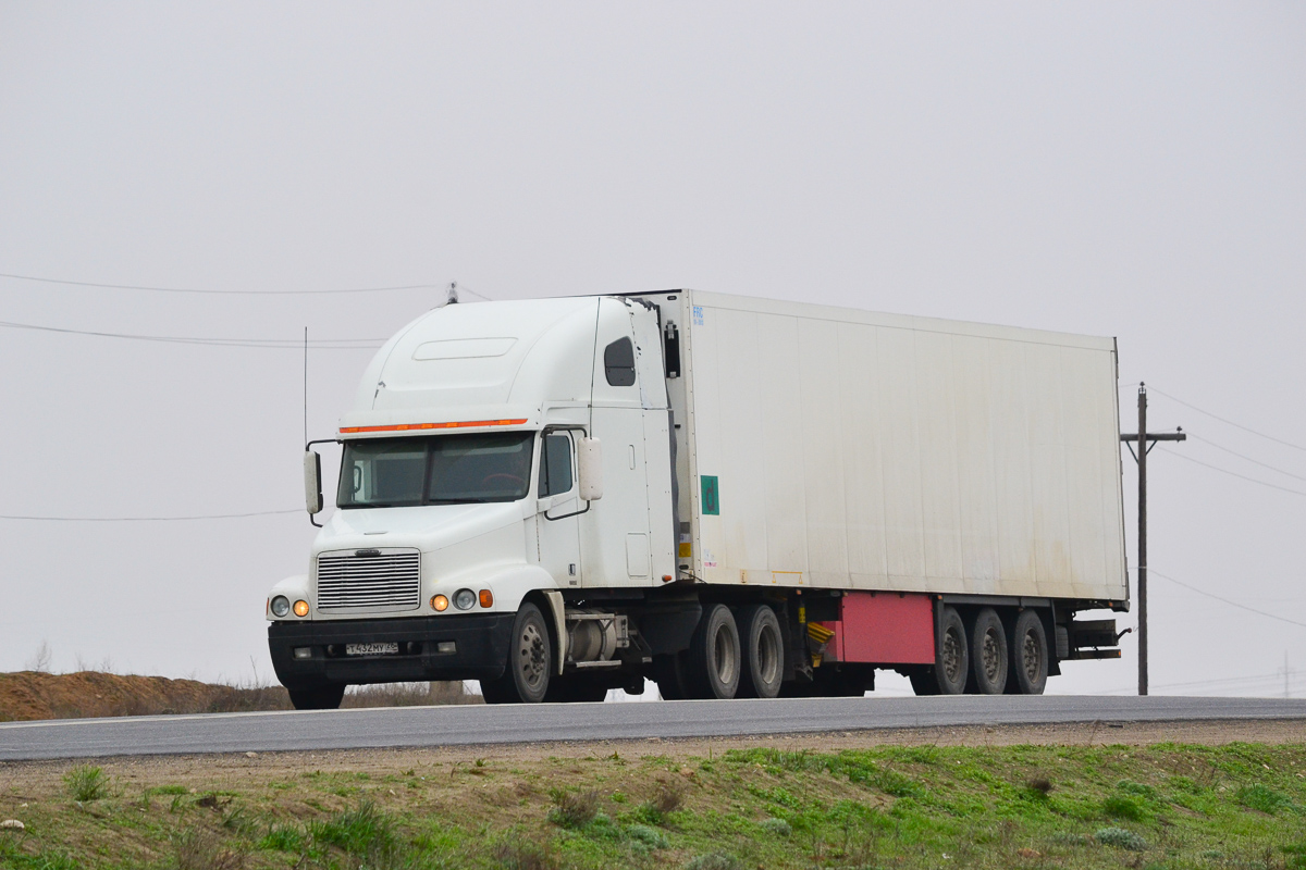 Ставропольский край, № Т 432 МУ 26 — Freightliner Century Class