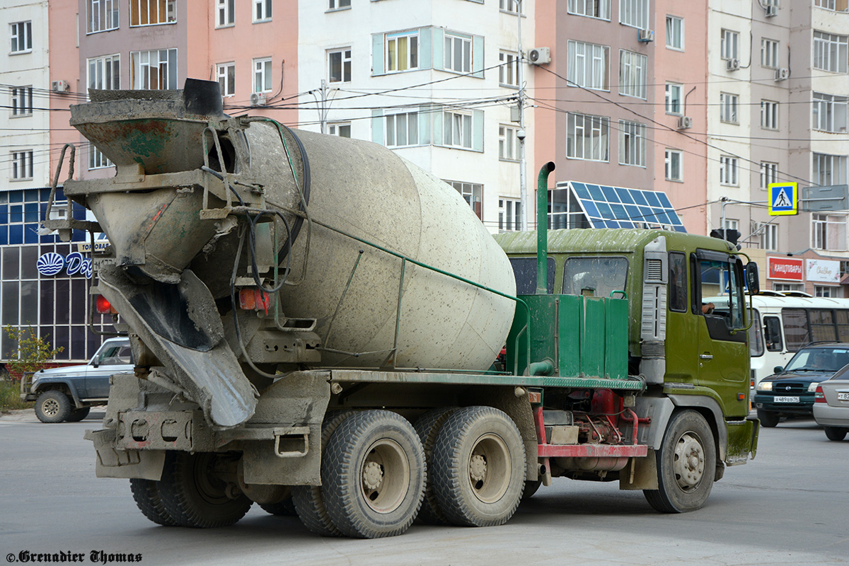 Саха (Якутия), № М 177 АА 154 — Hino FS