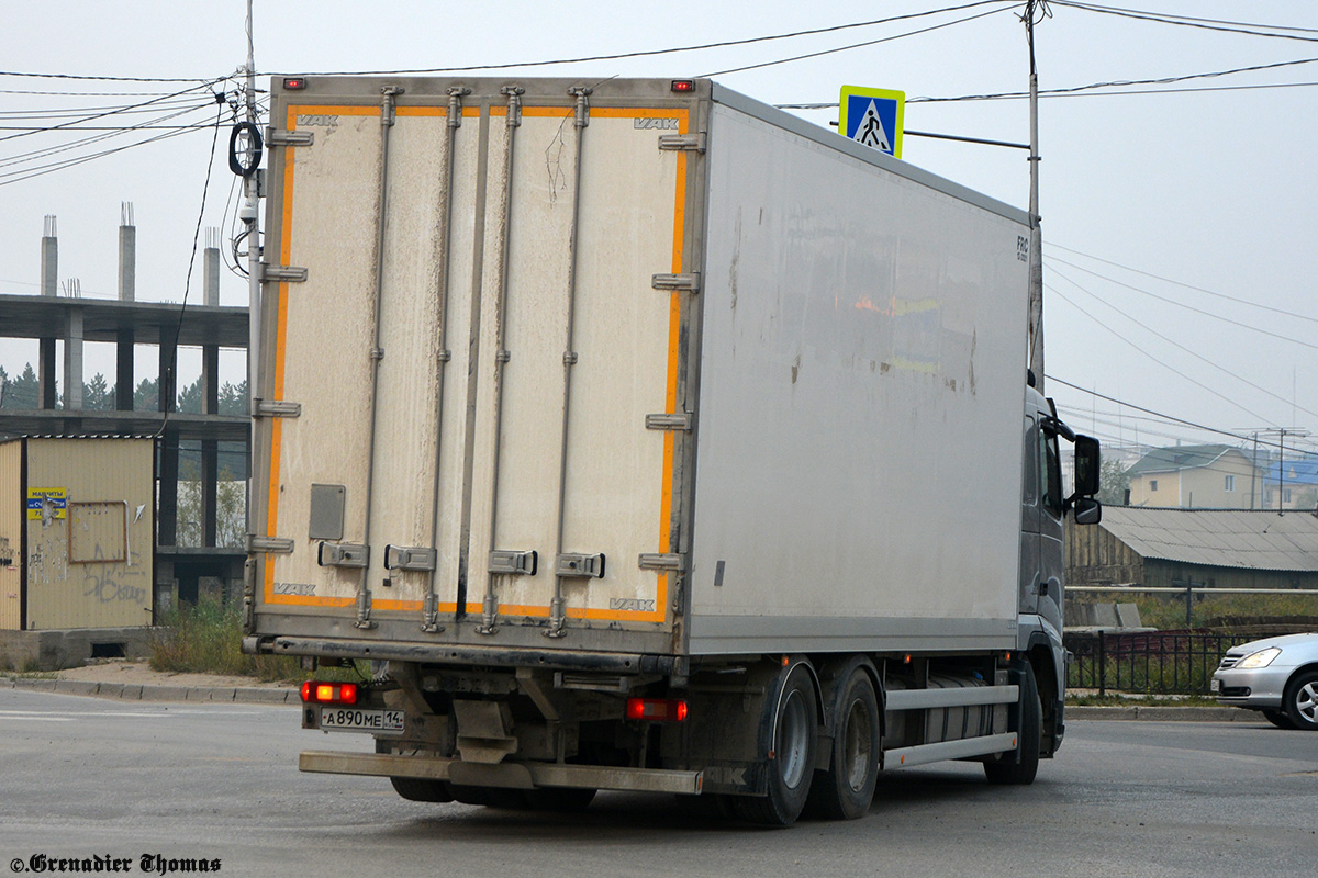 Саха (Якутия), № А 890 МЕ 14 — Volvo ('2008) FH.460