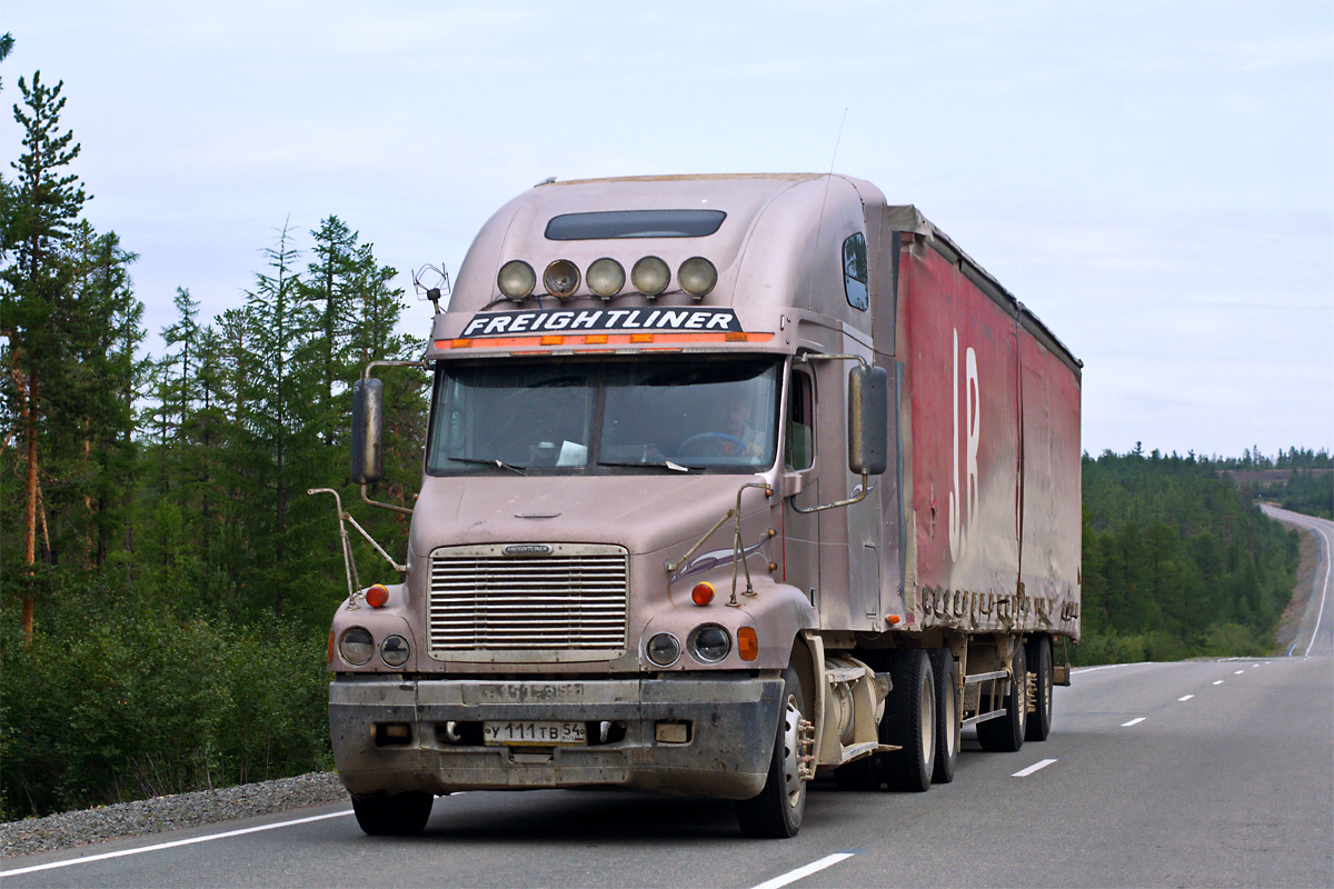 Новосибирская область, № У 111 ТВ 54 — Freightliner Century Class