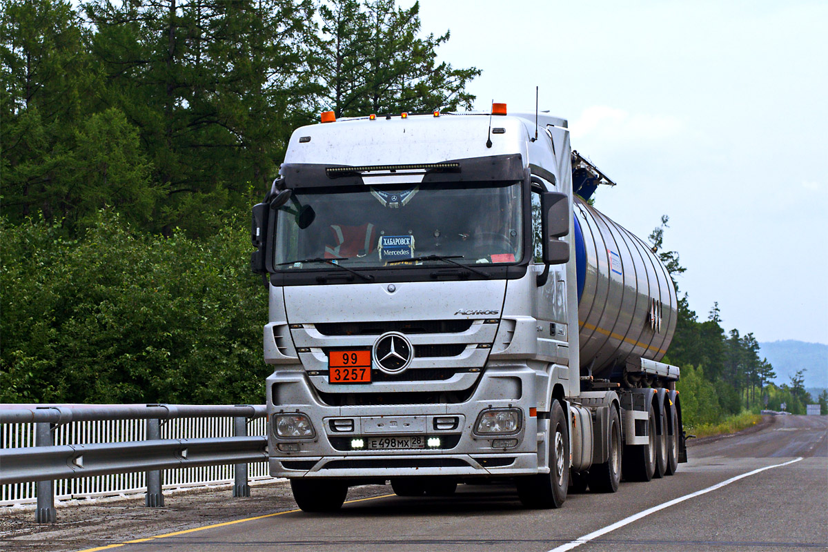 Амурская область, № Е 498 МХ 28 — Mercedes-Benz Actros ('2009) 2544