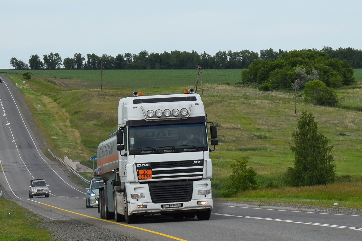 Алтайский край, № О 194 ТМ 22 — DAF XF95 FT