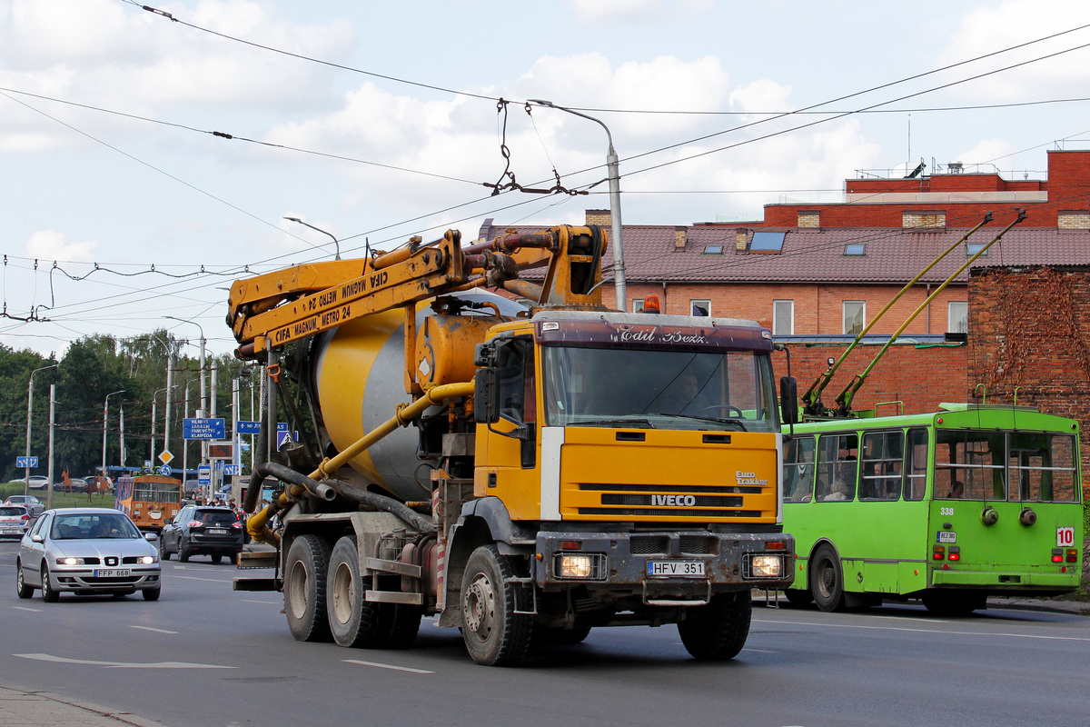 Литва, № HFV 351 — IVECO EuroTrakker