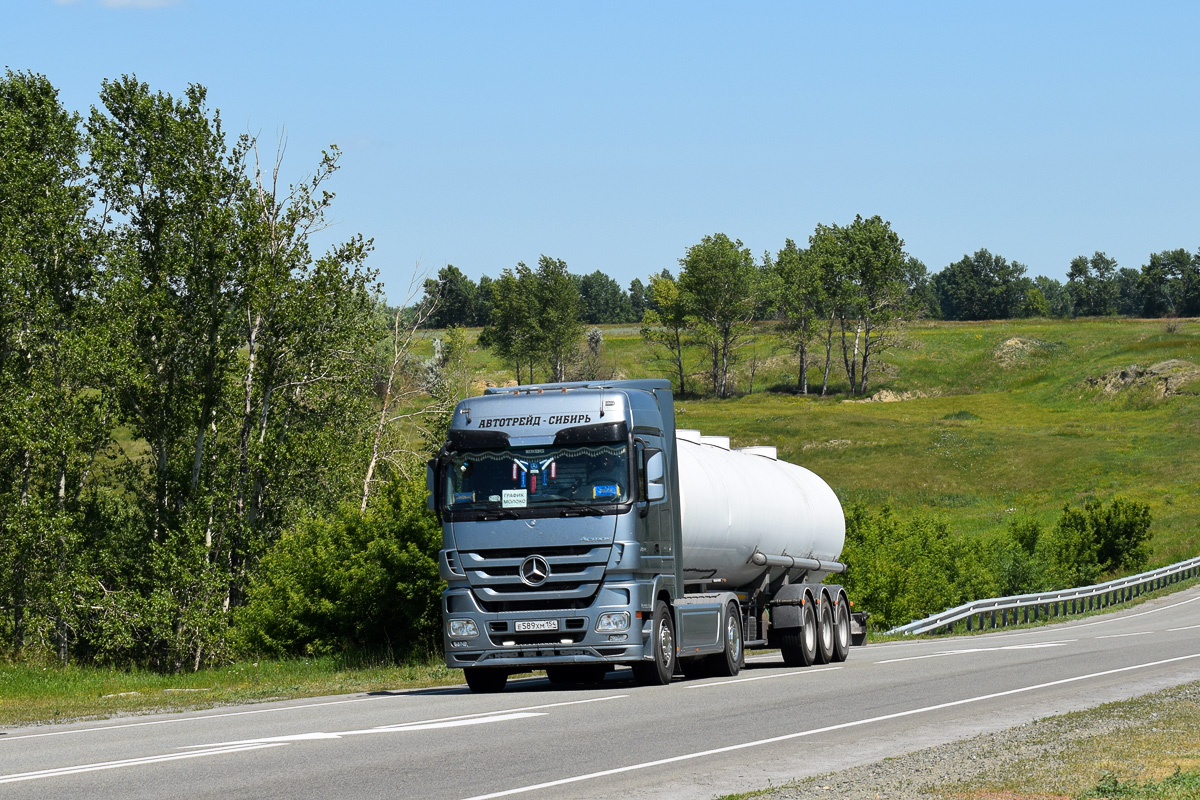 Новосибирская область, № Е 589 ХМ 154 — Mercedes-Benz Actros ('2009) 1844