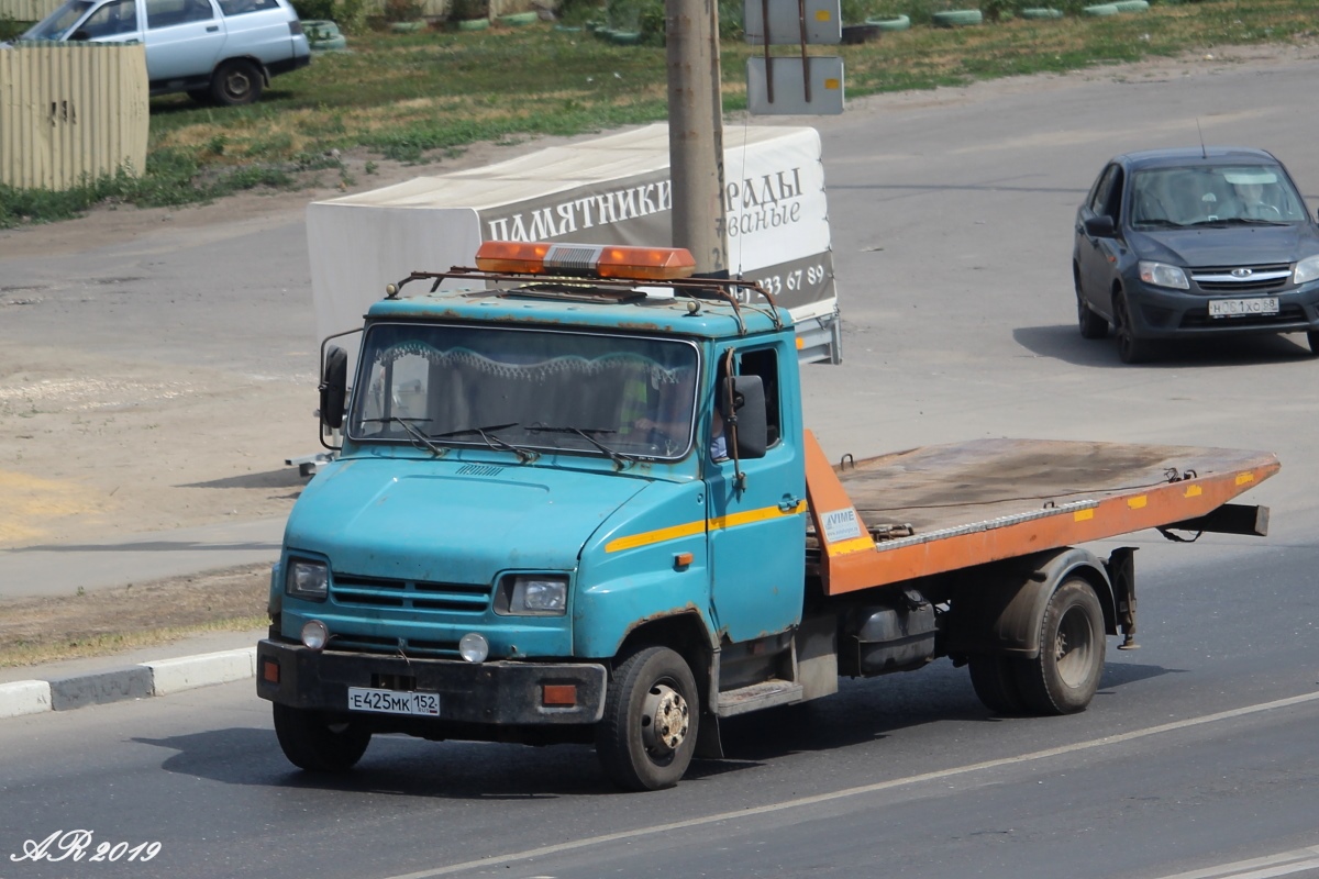 Тамбовская область, № Е 425 МК 152 — ЗИЛ-5301B2 "Бычок"