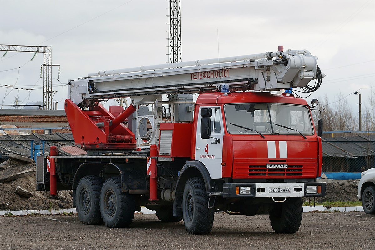 Архангельская область, № К 600 НН 29 — КамАЗ-43118-13 [43118N]