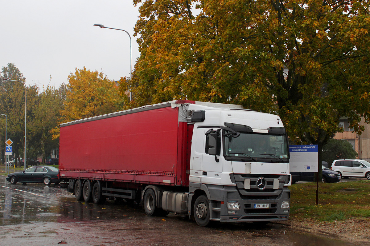 Польша, № LRA 31030 — Mercedes-Benz Actros ('2009) 1844