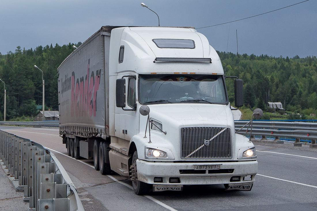 Ивановская область, № А 873 ХЕ 37 — Volvo VNL660