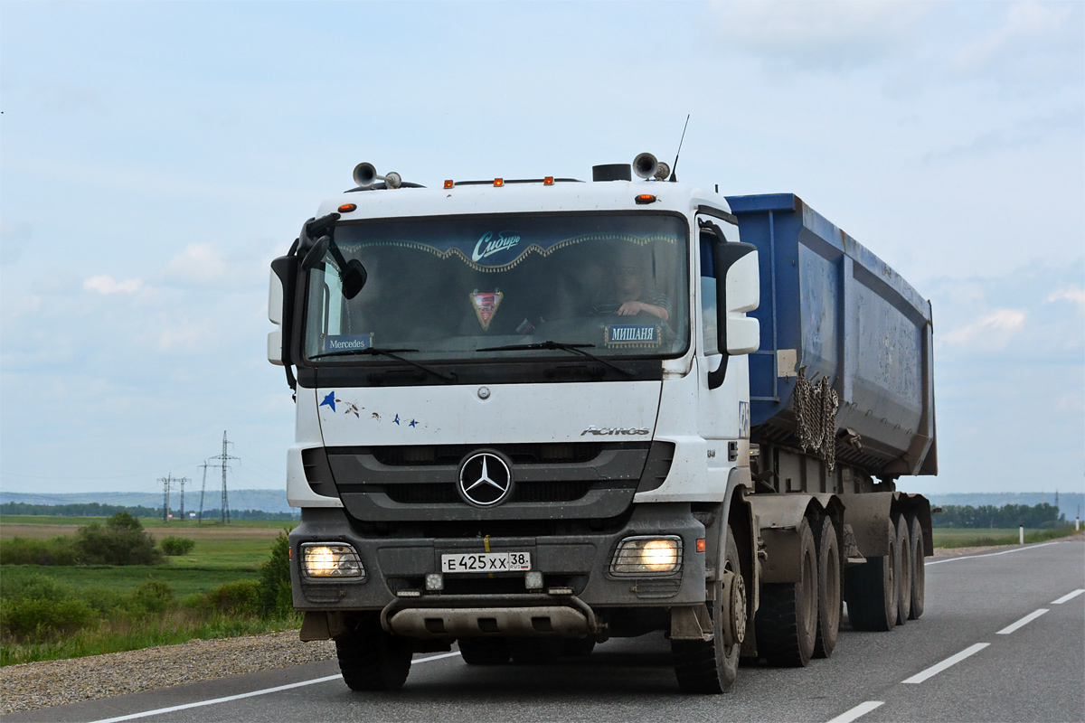 Иркутская область, № Е 425 ХХ 38 — Mercedes-Benz Actros '09 3341 [Z9M]