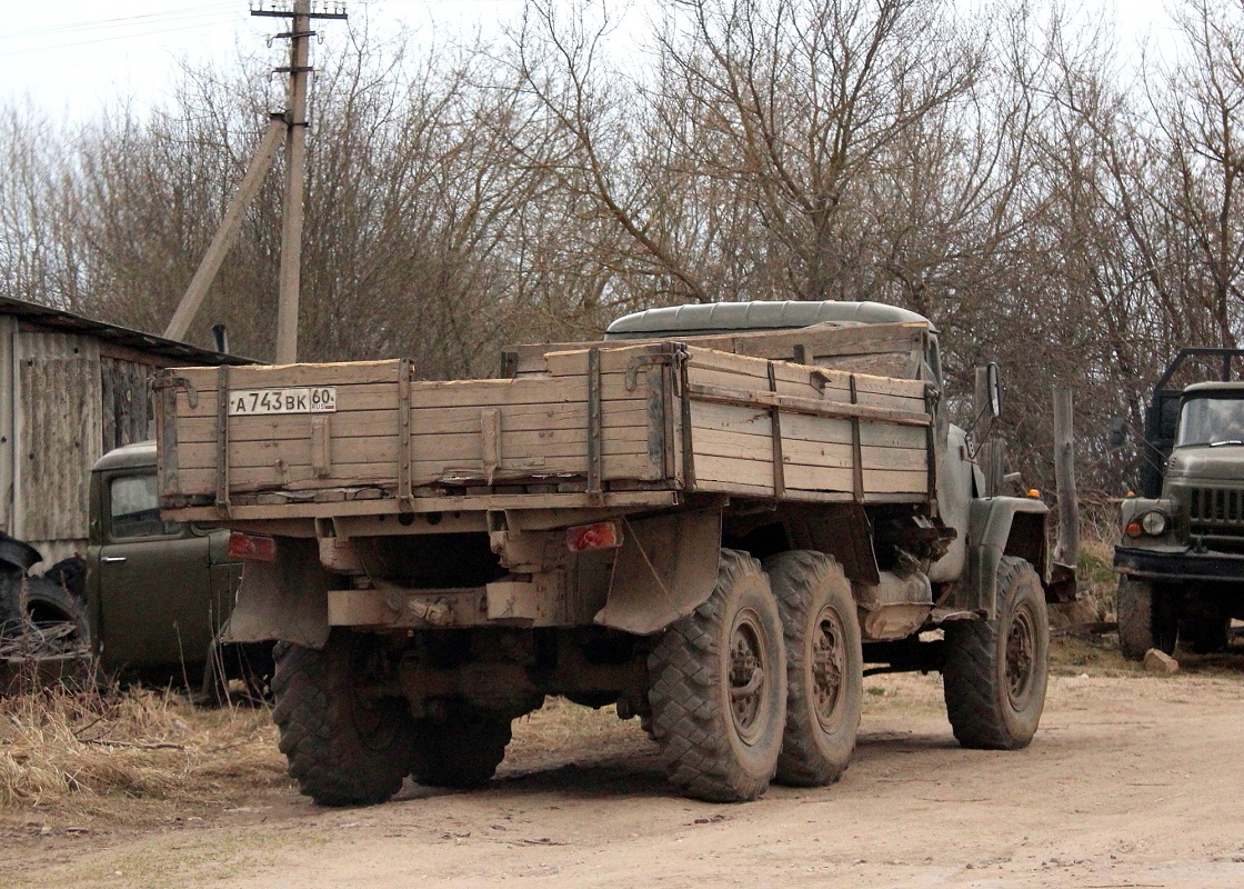 Псковская область, № А 743 ВК 60 — ЗИЛ-131