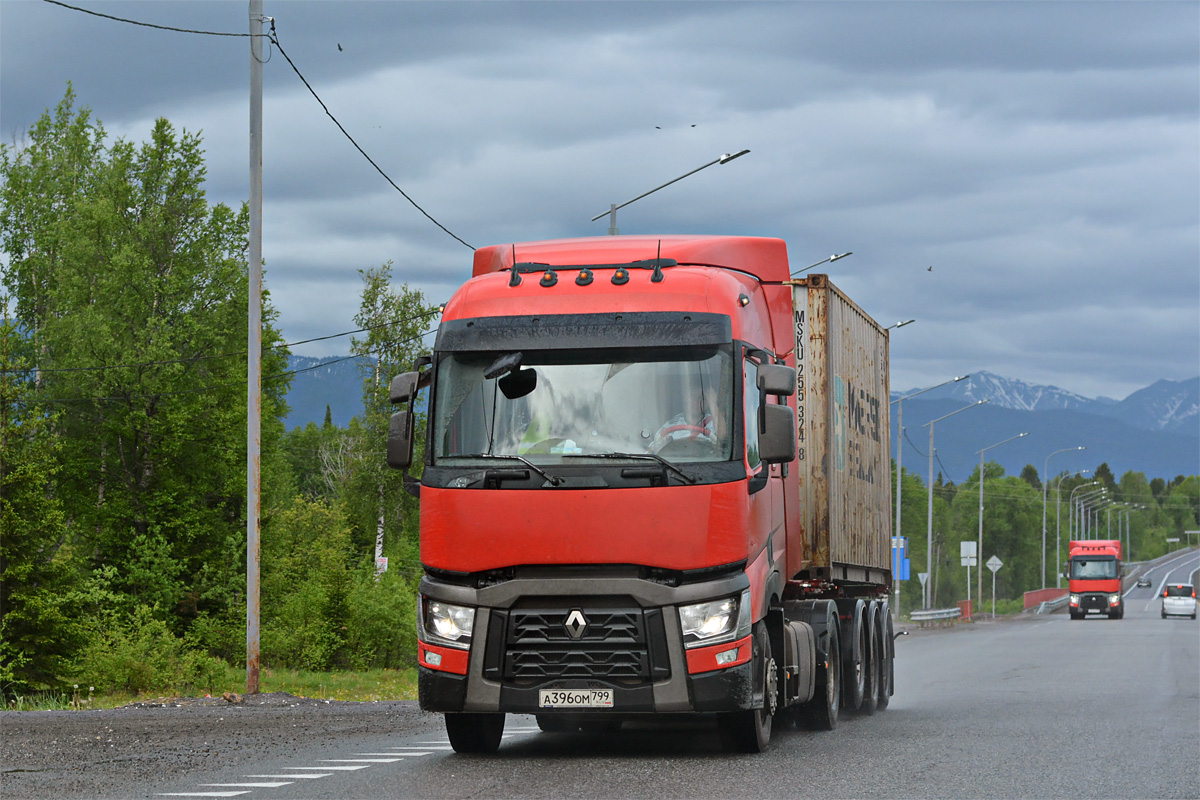 Москва, № А 396 ОМ 799 — Renault T-Series ('2013)