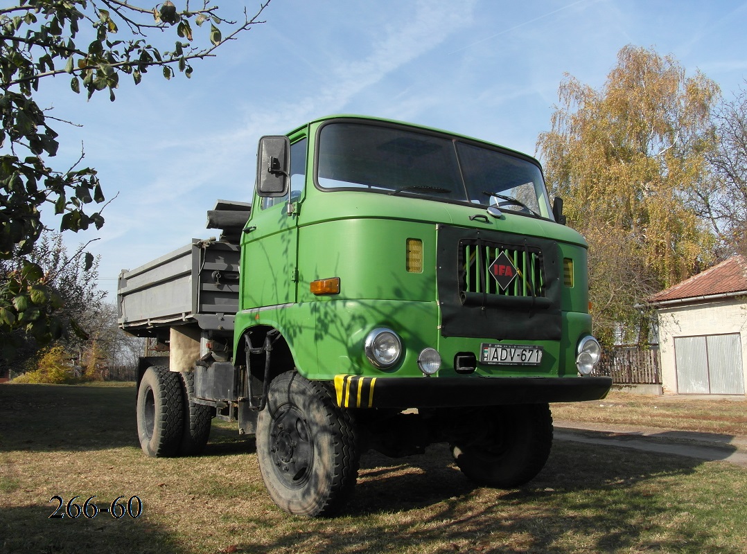 Венгрия, № ADV-671 — IFA W50LA/K, LA/Z