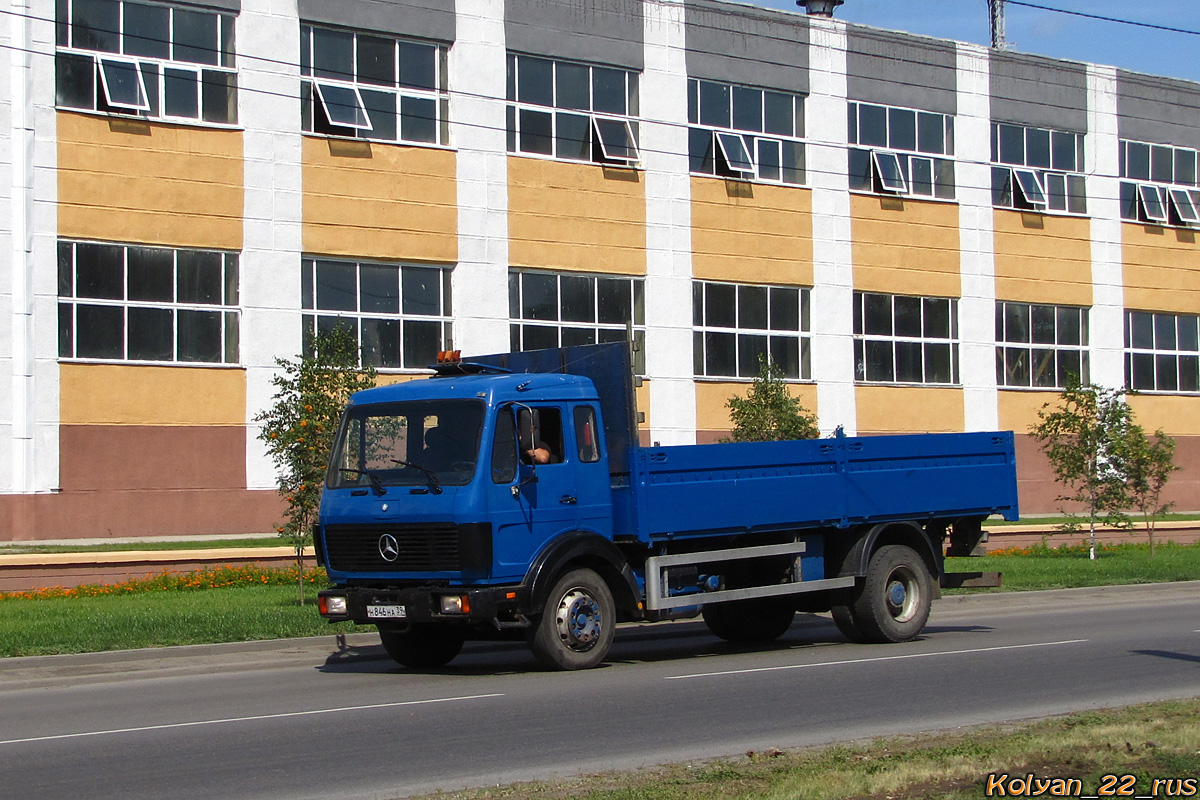 Калининградская область, № Н 846 НА 39 — Mercedes-Benz NG (общ. мод.)