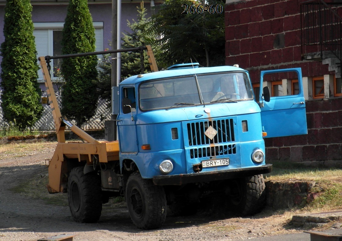 Венгрия, № BRY-105 — IFA W50LA/K, LA/Z; Венгрия — Сбор винограда в Венгрии