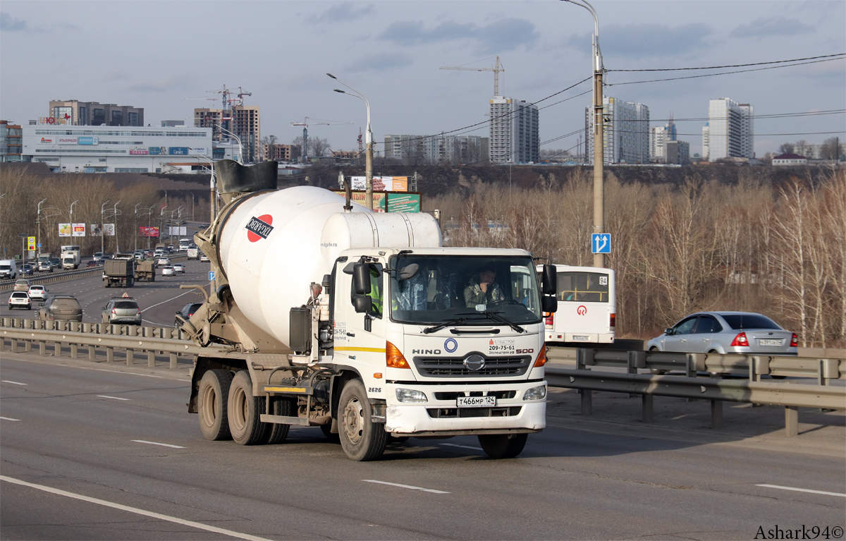 Красноярский край, № Т 466 МР 124 — Hino 500