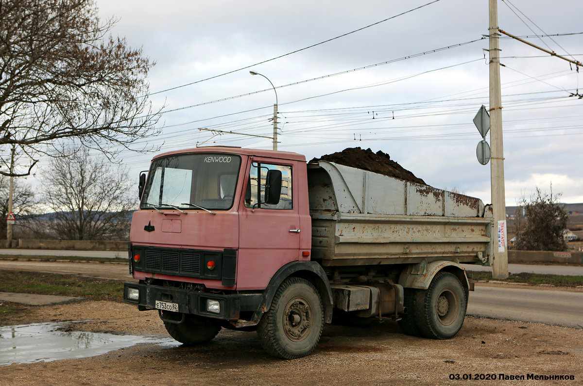 Крым, № Е 753 СО 82 — МАЗ-5551 [555100]