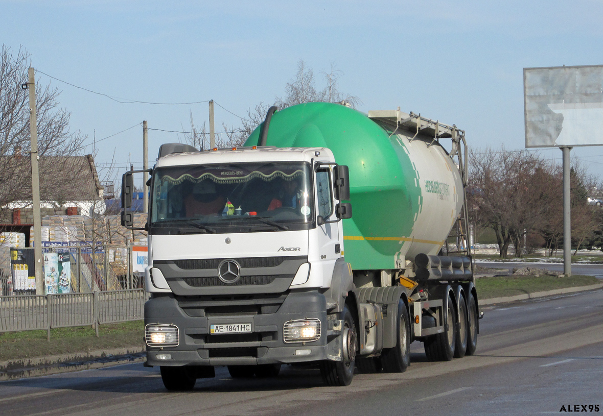 Днепропетровская область, № АЕ 1841 НС — Mercedes-Benz Axor 1840