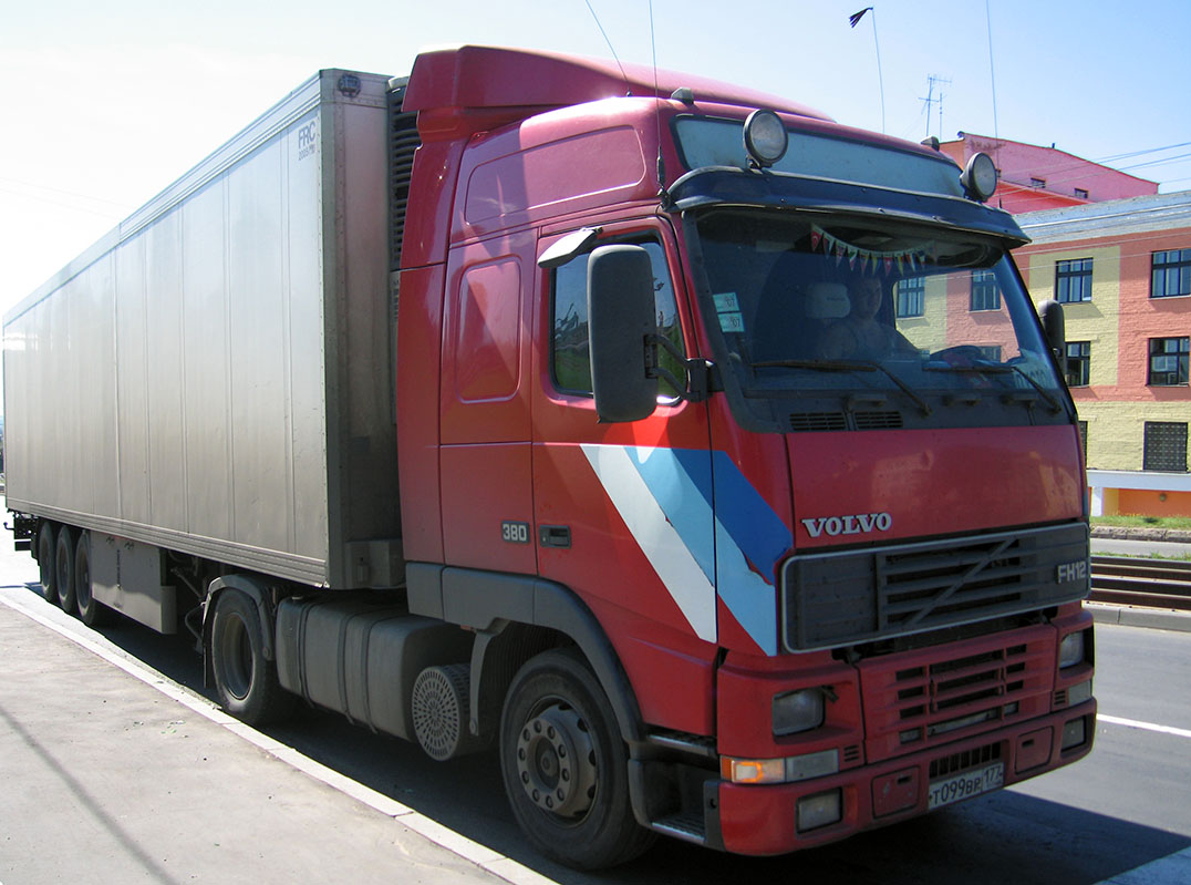 Москва, № Т 099 ВР 177 — Volvo ('1993) FH12.380