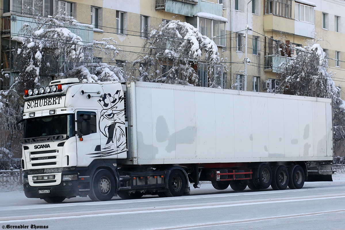 Амурская область, № Е 795 ХК 28 — Scania ('1996) R144G