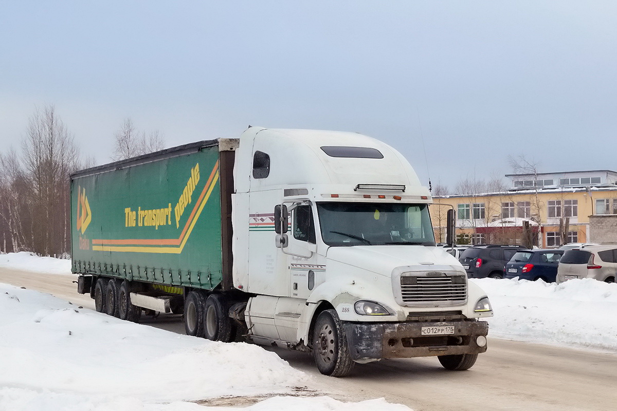 Архангельская область, № С 012 РР 178 — Freightliner Century Class