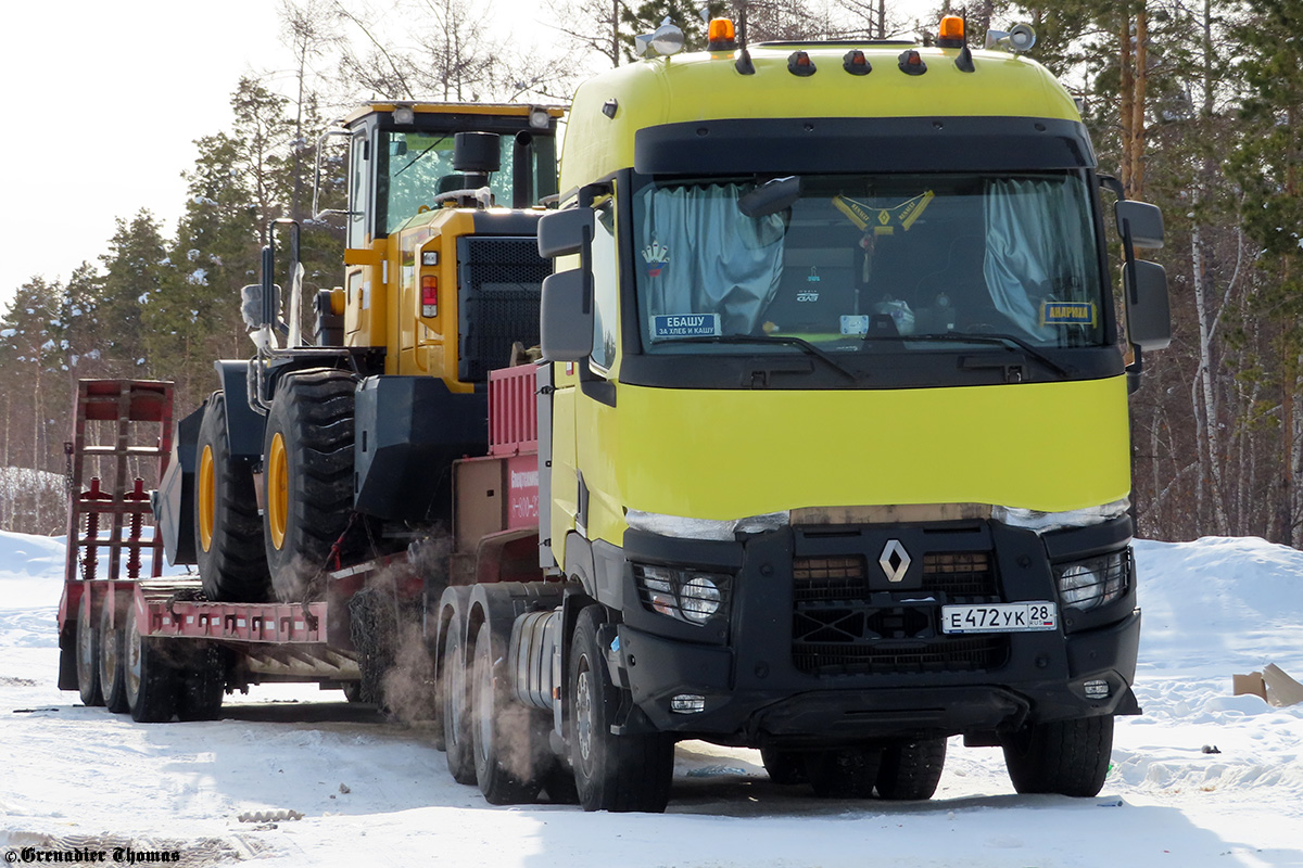 Амурская область, № Е 472 УК 28 — Renault C-Series ('2013)