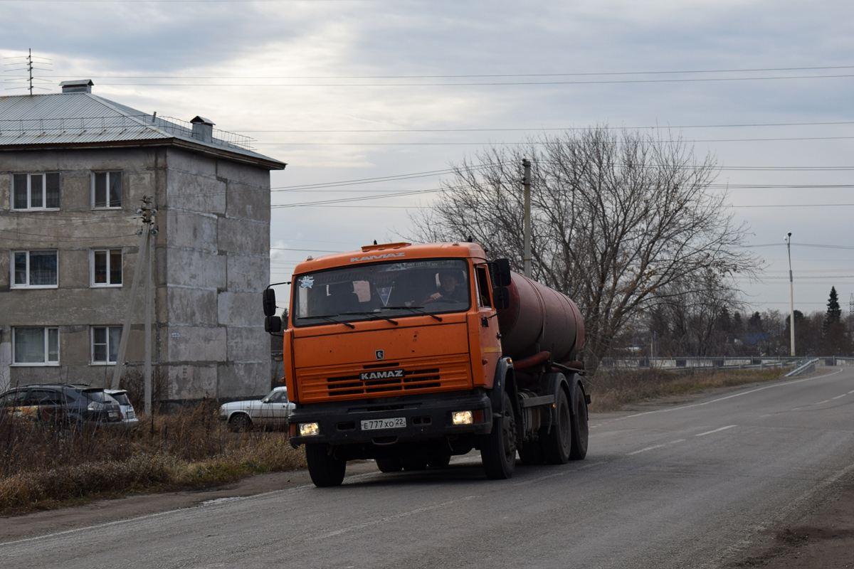 Алтайский край, № Е 777 ХО 22 — КамАЗ-65115-62