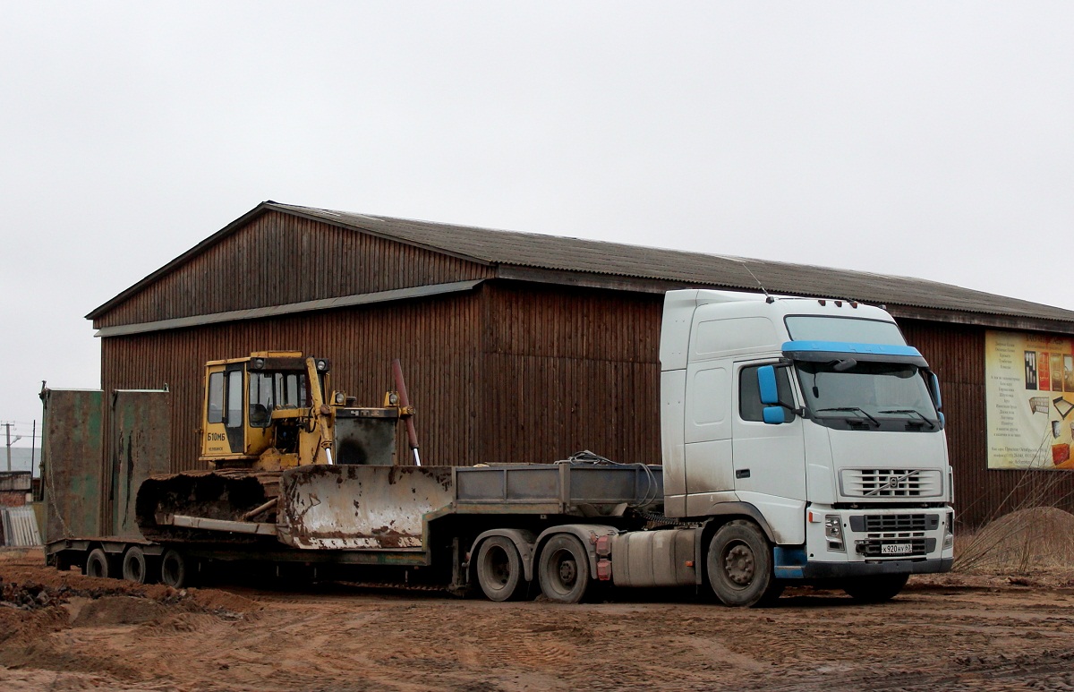 Псковская область, № К 920 НУ 60 — Volvo ('2002) FH12.420