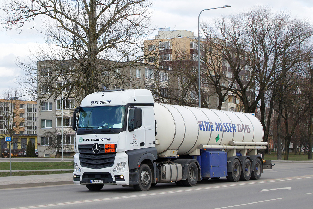 Литва, № LBJ 426 — Mercedes-Benz Actros ('2011) 1842