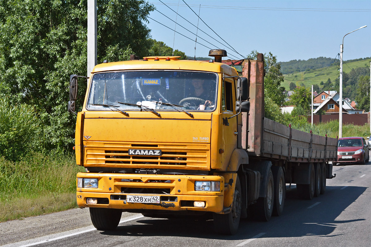 Кемеровская область, № К 328 ХН 42 — КамАЗ-65116 [651160]