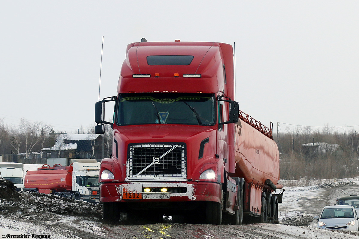 Саха (Якутия), № О 747 АН 198 — Volvo VNL670